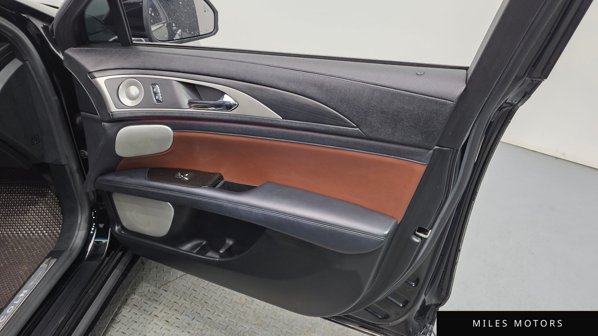 Lincoln MKZ 2017 — миниатюра 14
