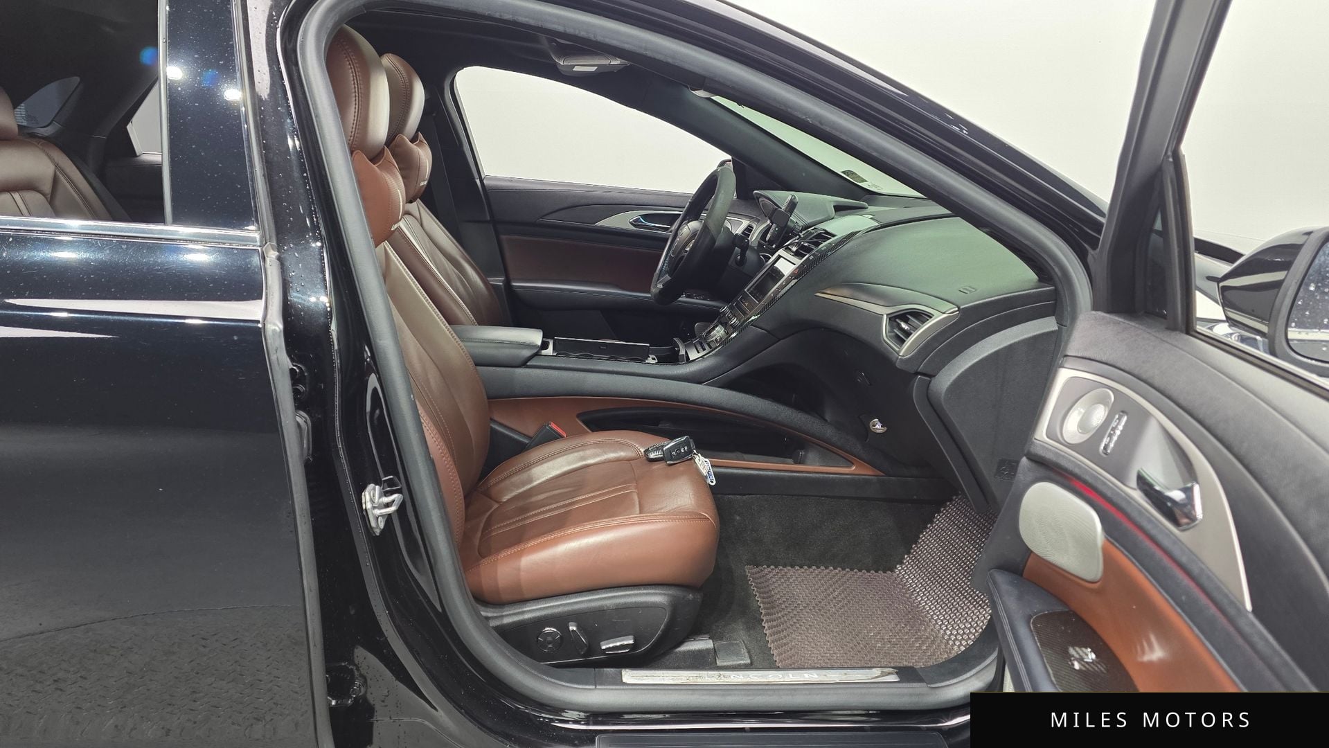 Lincoln MKZ 2017 — миниатюра 16