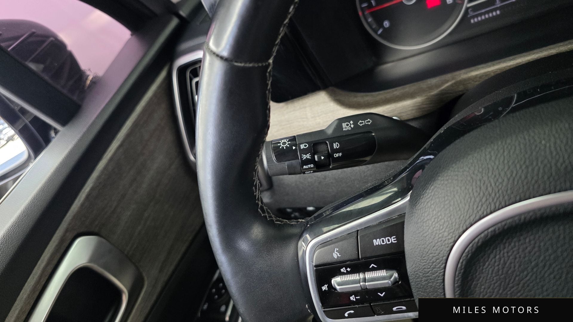 Kia Sorento 2021 — миниатюра 27