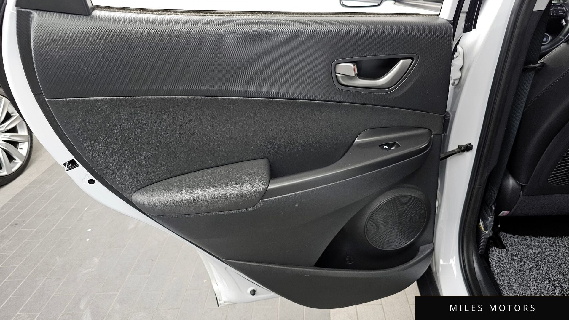 Hyundai 코나 2019 — миниатюра 15
