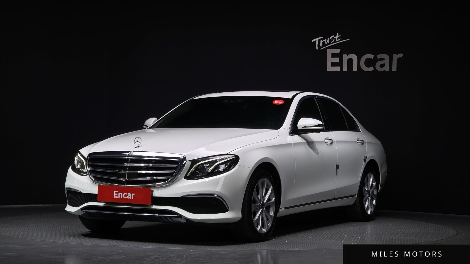 Mercedes-Benz E-Class W213 2020 — фото 1 из 12