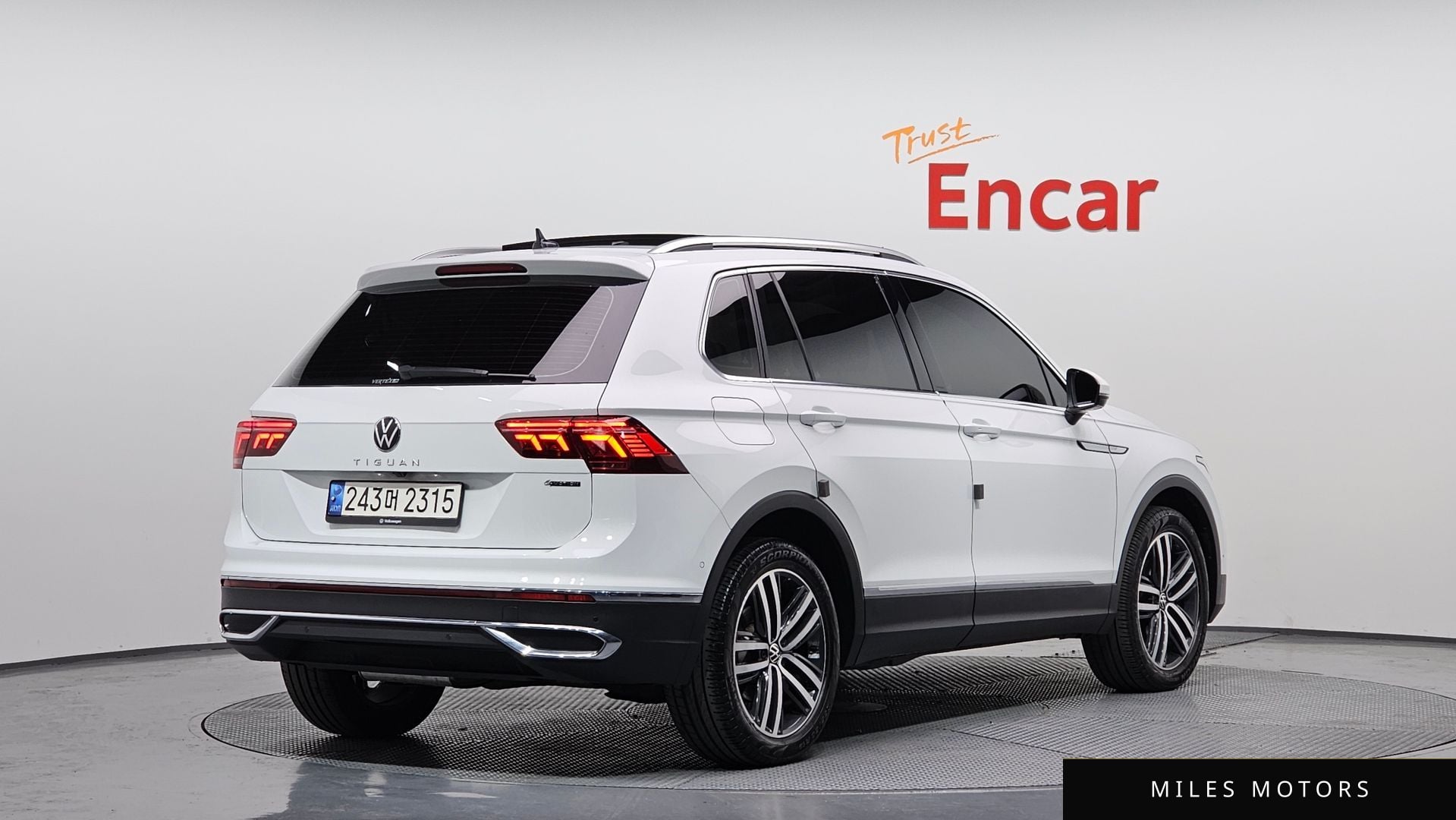 Volkswagen Tiguan 2021 — миниатюра 2