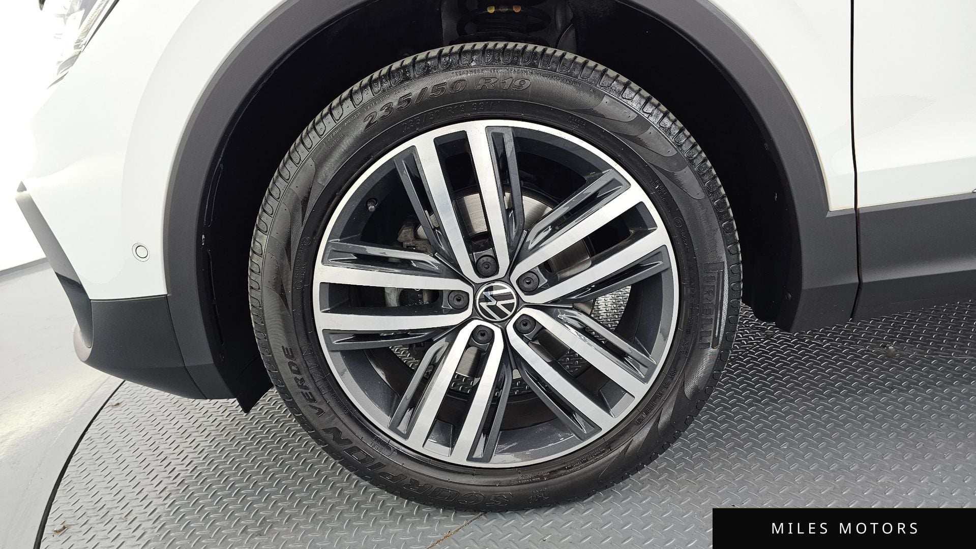 Volkswagen Tiguan 2021 — миниатюра 5