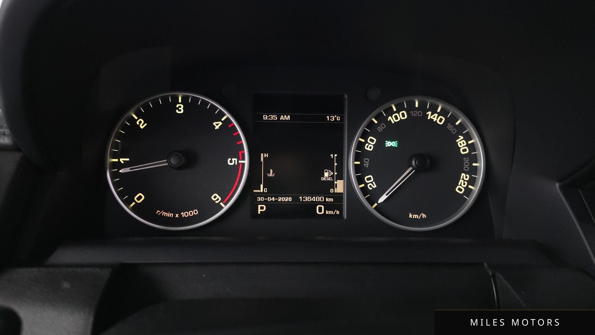 Land Rover Discovery 2013 — миниатюра 8