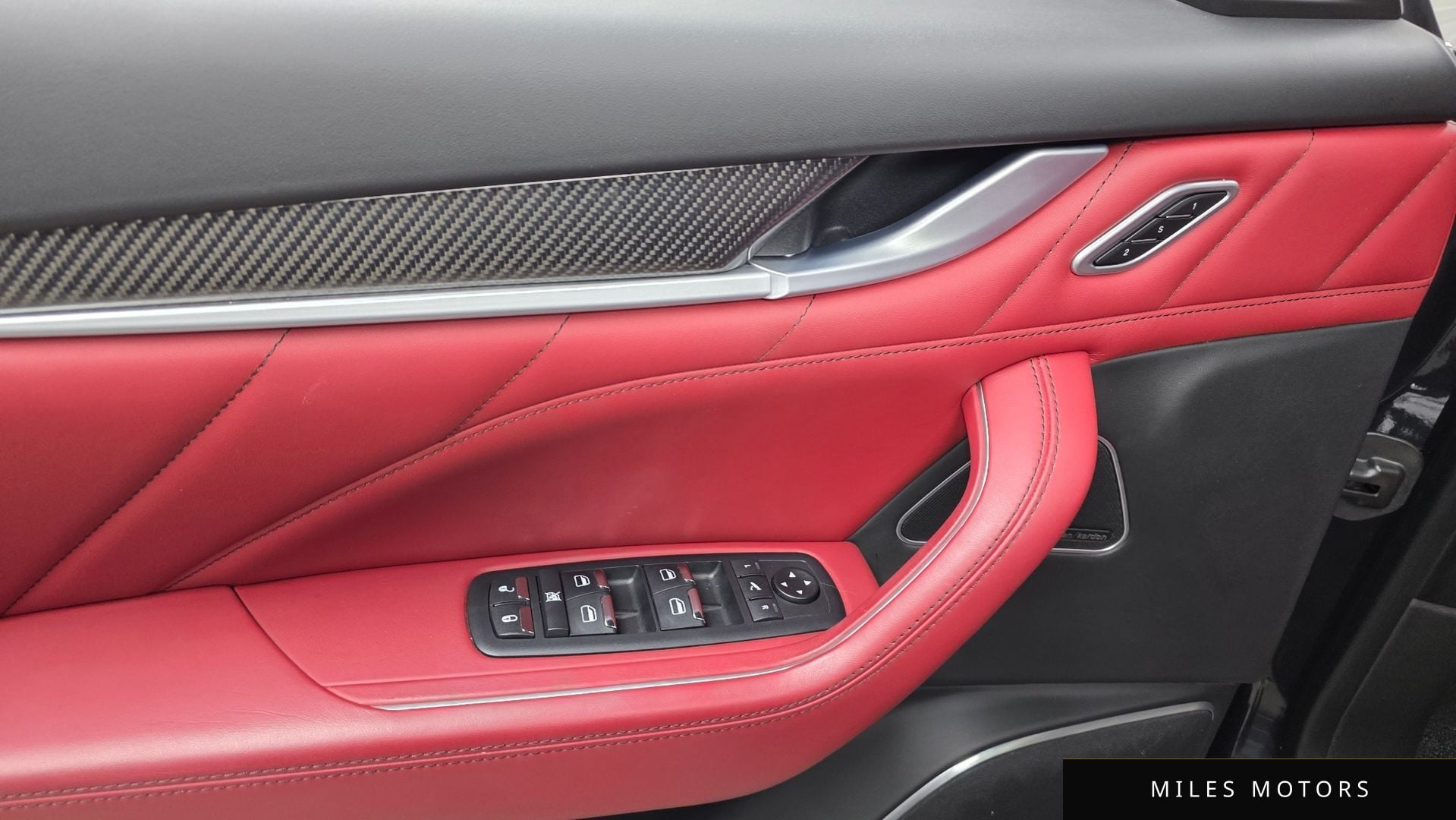 Maserati 르반떼 2020 — миниатюра 33