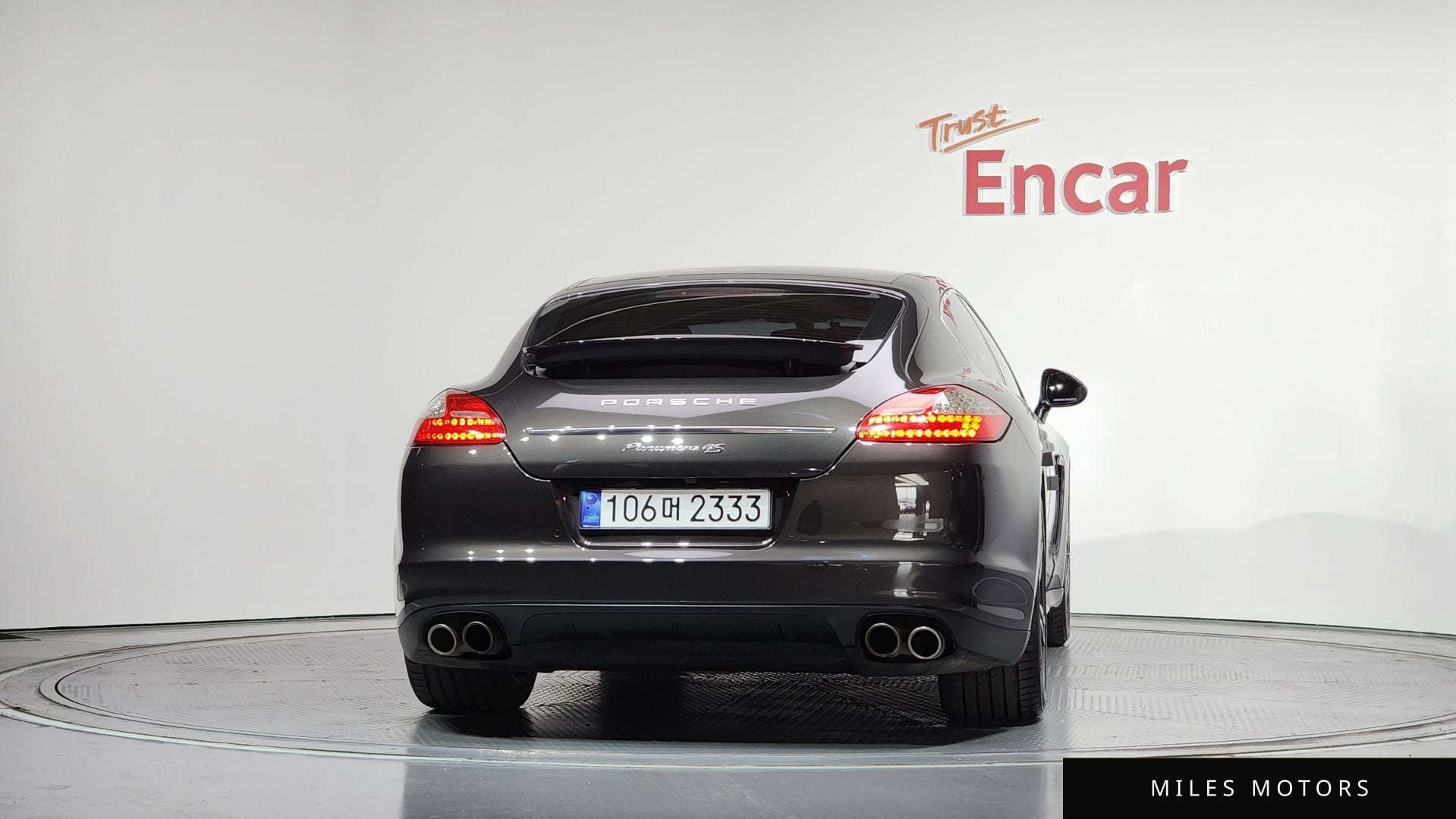 Porsche Panamera 2011 — миниатюра 4