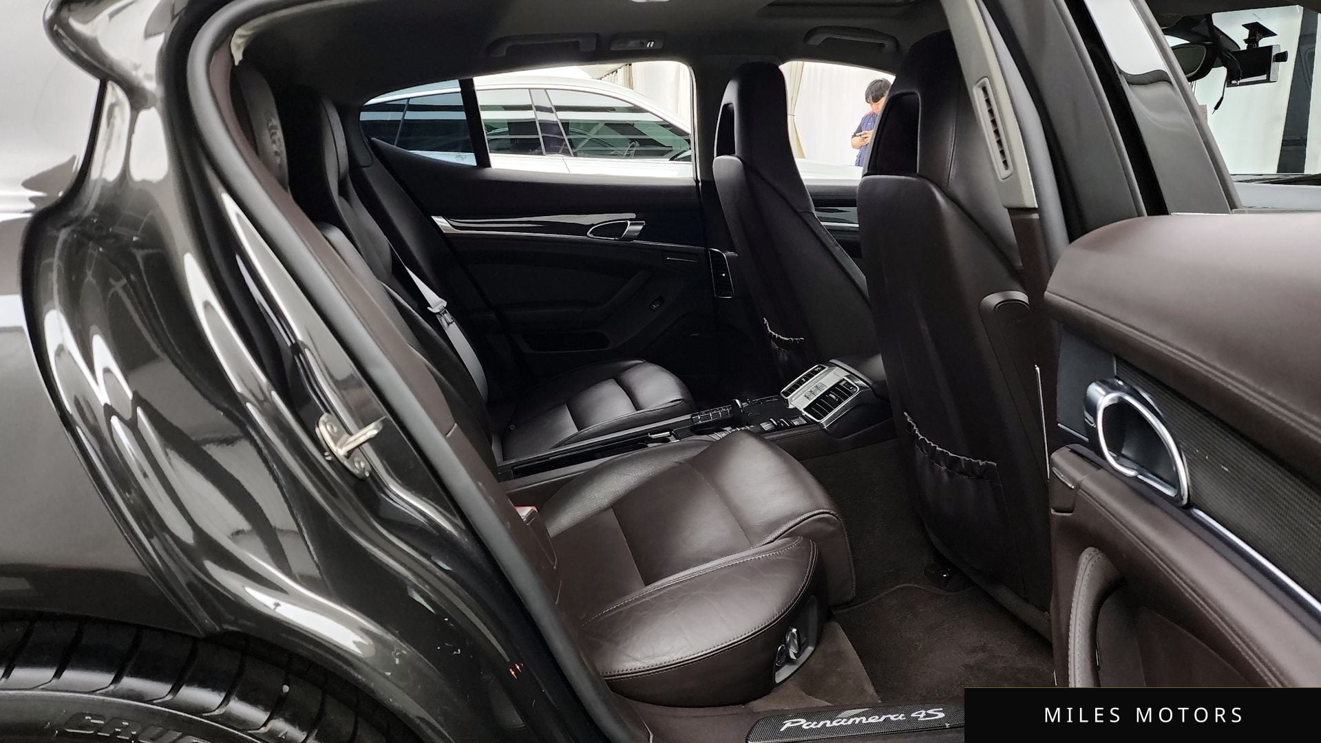 Porsche Panamera 2011 — миниатюра 12