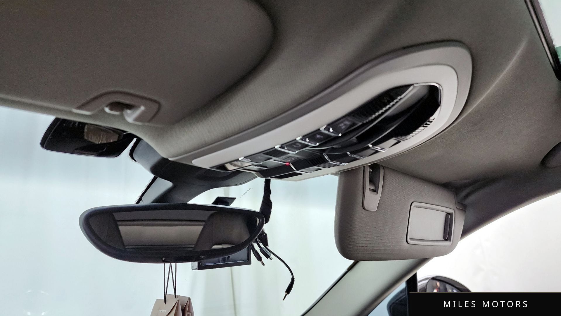 Porsche Panamera 2011 — миниатюра 17