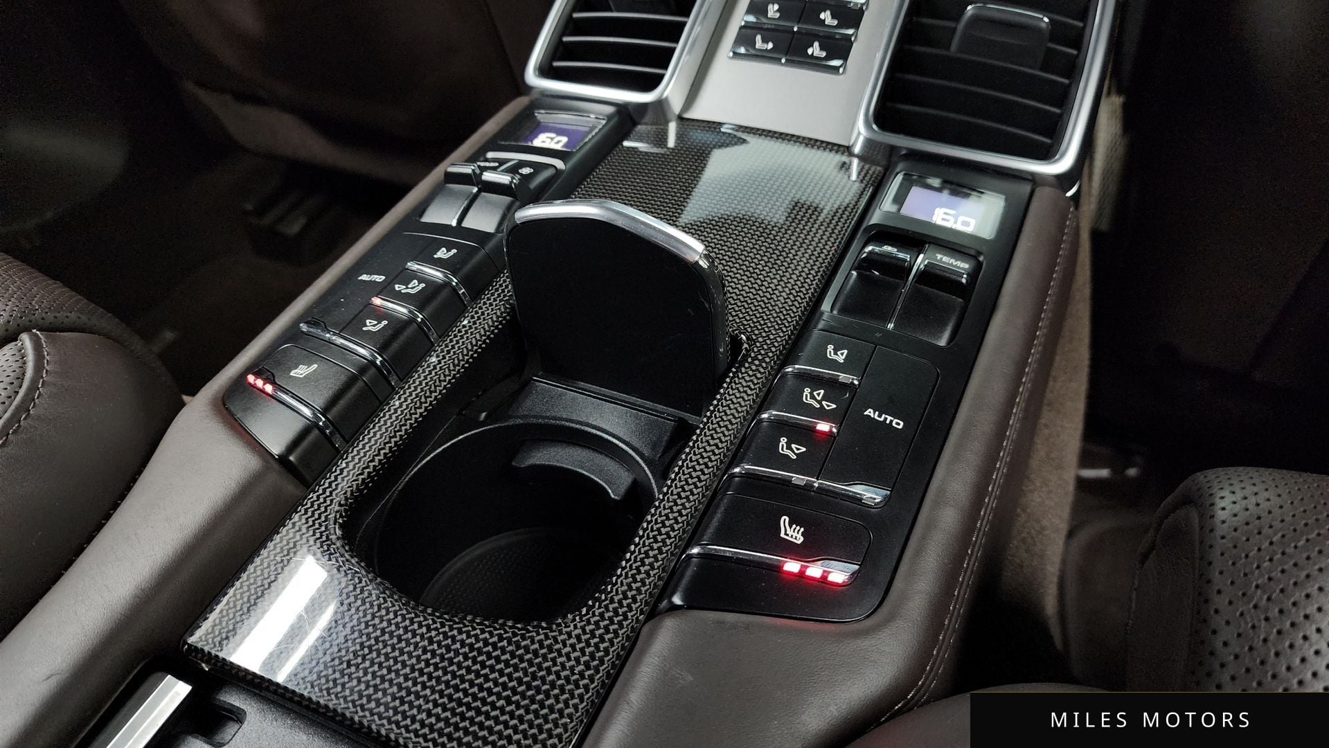 Porsche Panamera 2011 — миниатюра 19