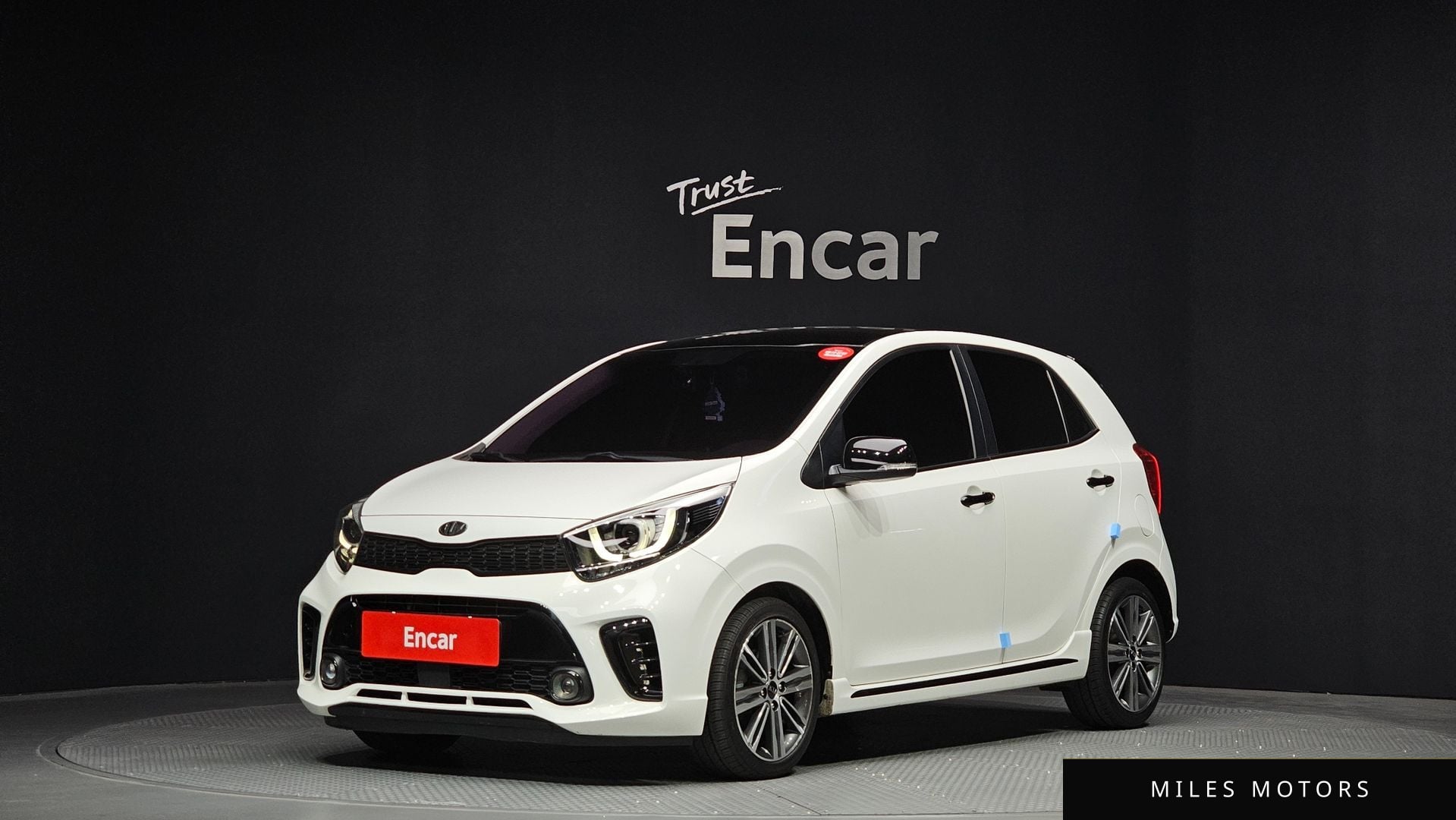 Kia morning 2018 — фото 1 из 12
