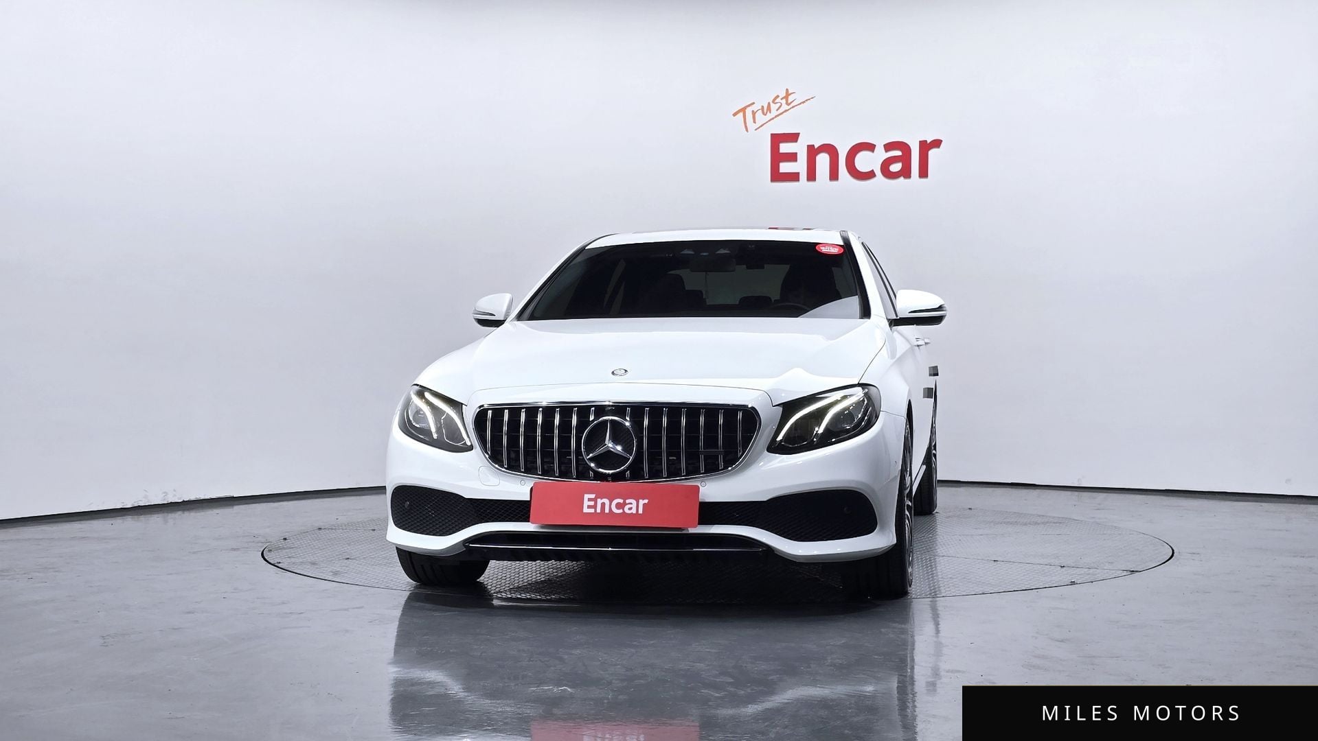 Mercedes-Benz E-Class W213 2017 — миниатюра 3