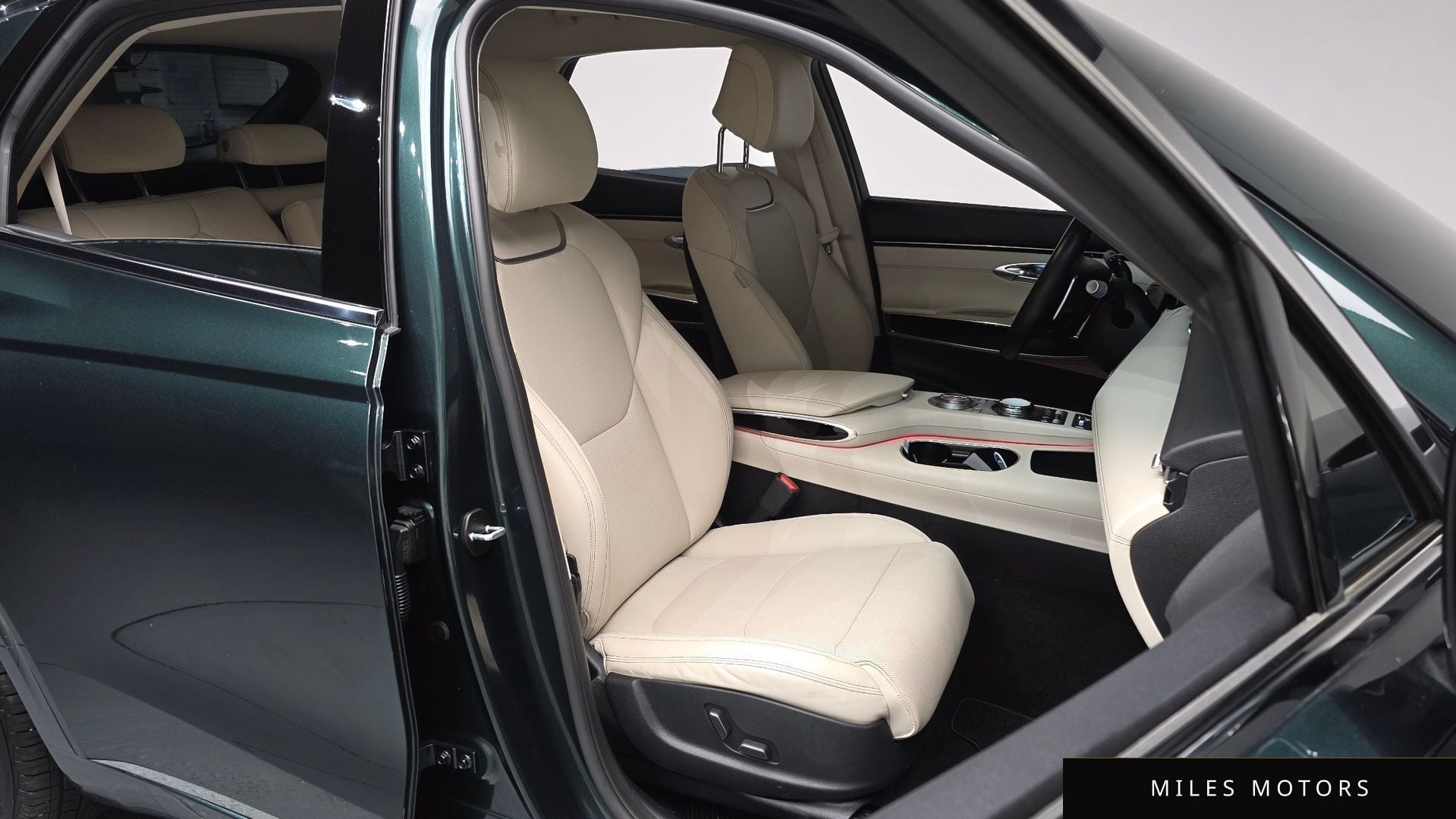 Genesis GV70 2021 — миниатюра 16