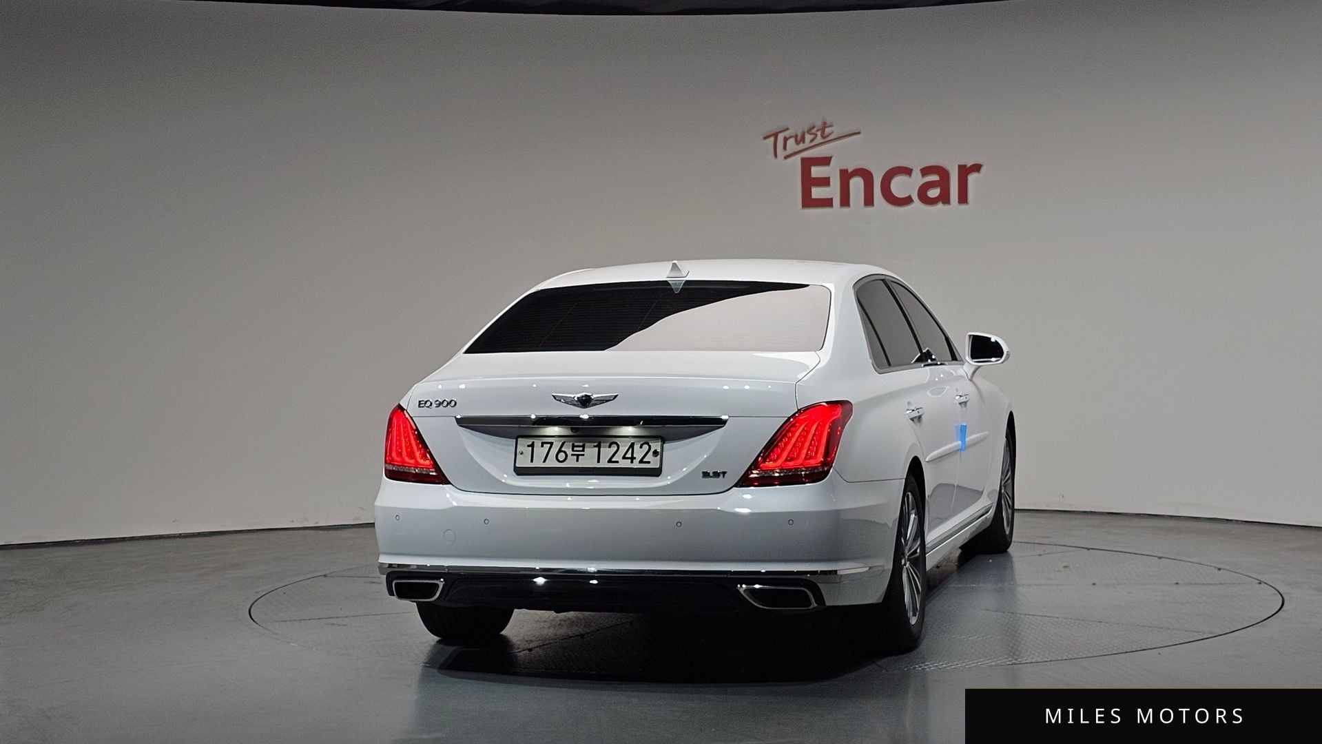 Genesis EQ900 2017 — миниатюра 3