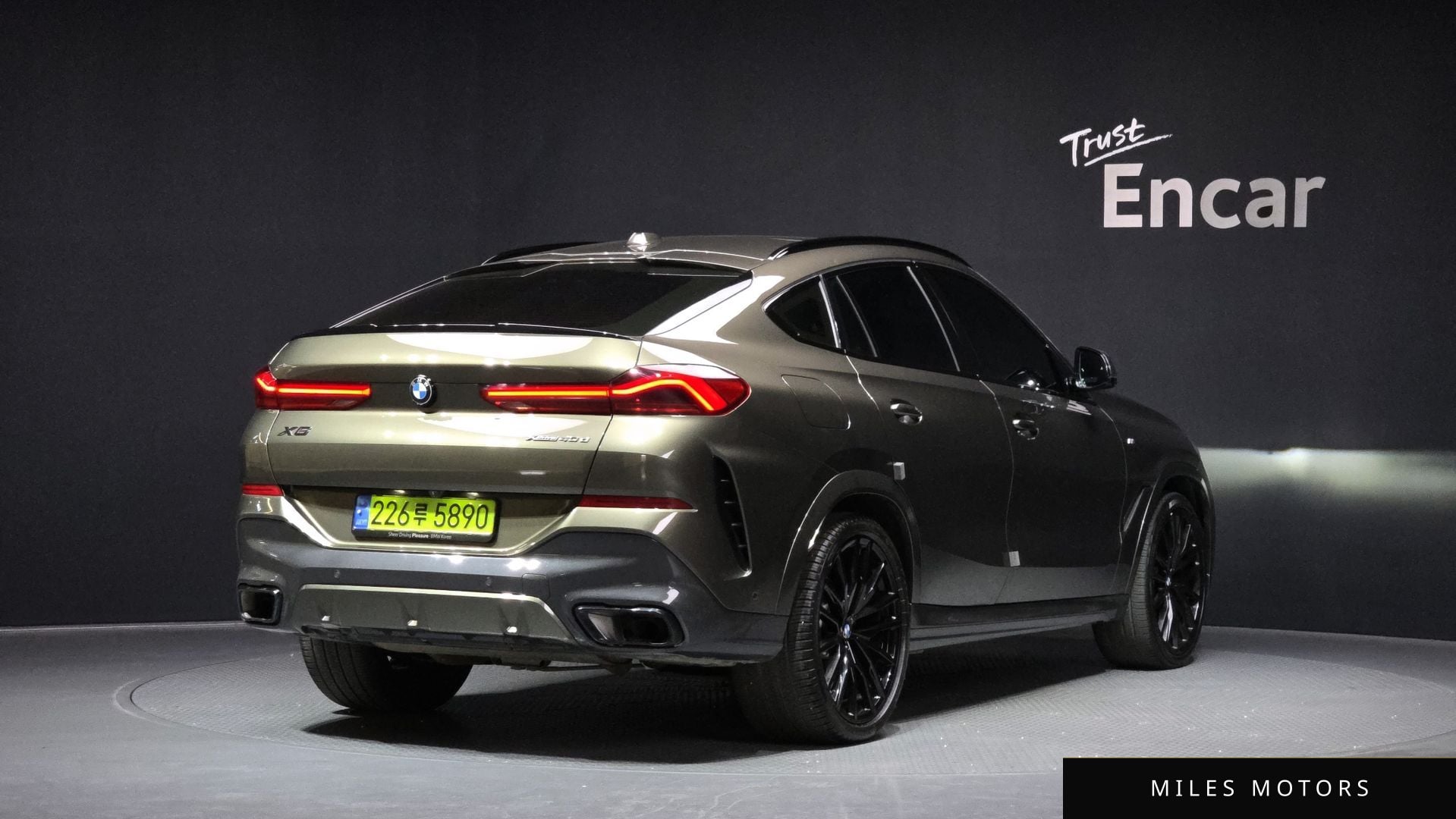 BMW X6 (G06) 2024 — миниатюра 2