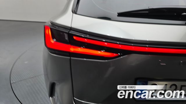 Лексус NX350h 2025 — миниатюра 9