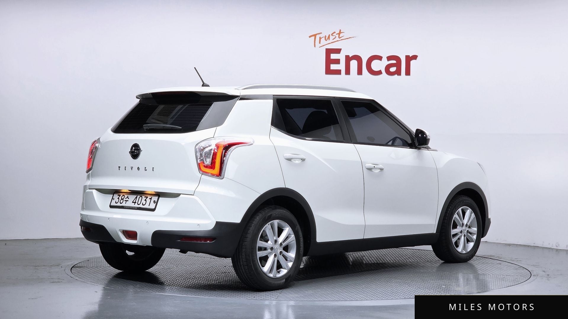 KG Mobility Tivoli 2017 — миниатюра 2