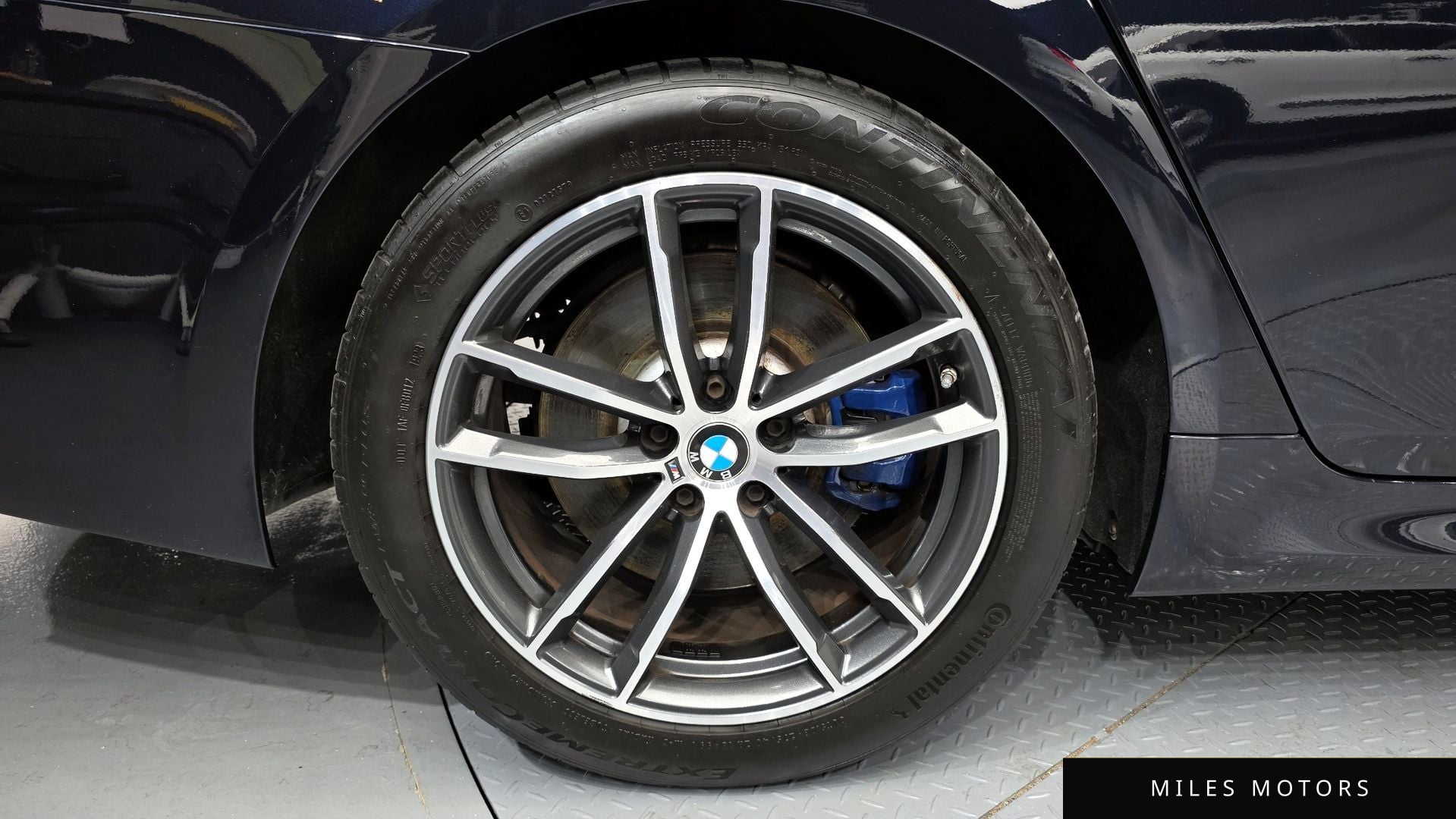 BMW 5 Series (G30) 2021 — миниатюра 7