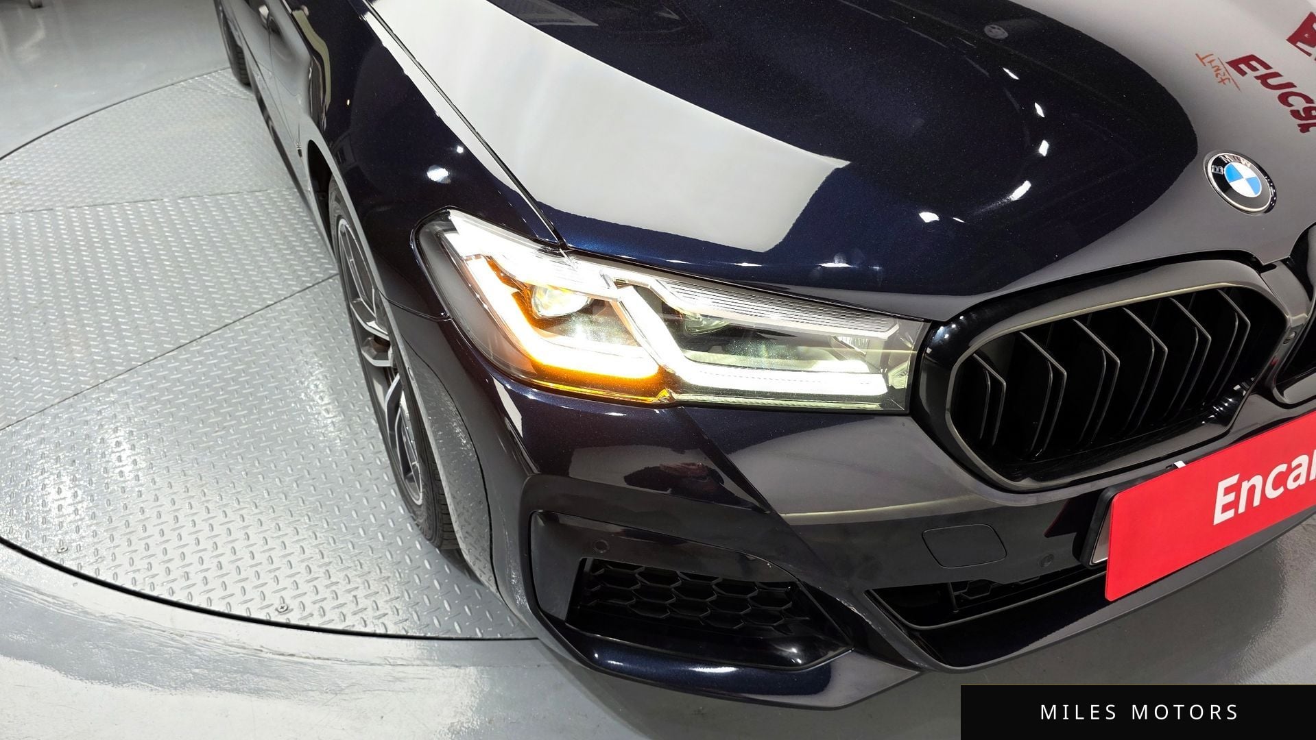BMW 5 Series (G30) 2021 — миниатюра 8