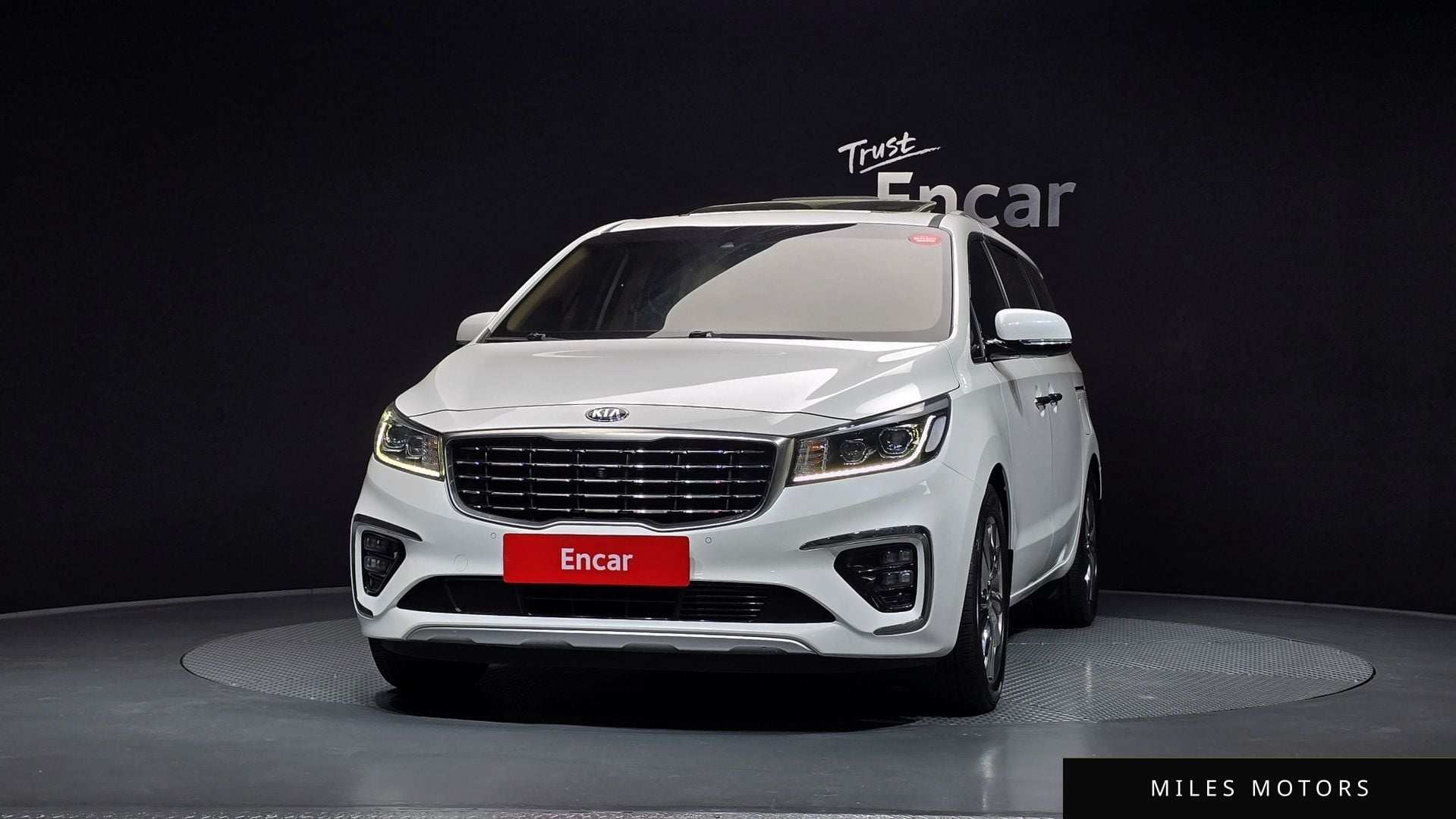 Kia Canival 2019 — миниатюра 3