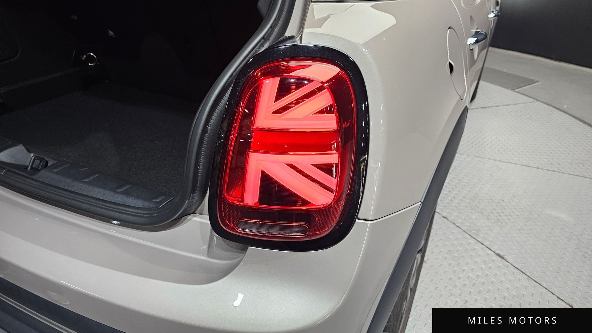 MINI 쿠퍼 2024 — миниатюра 9