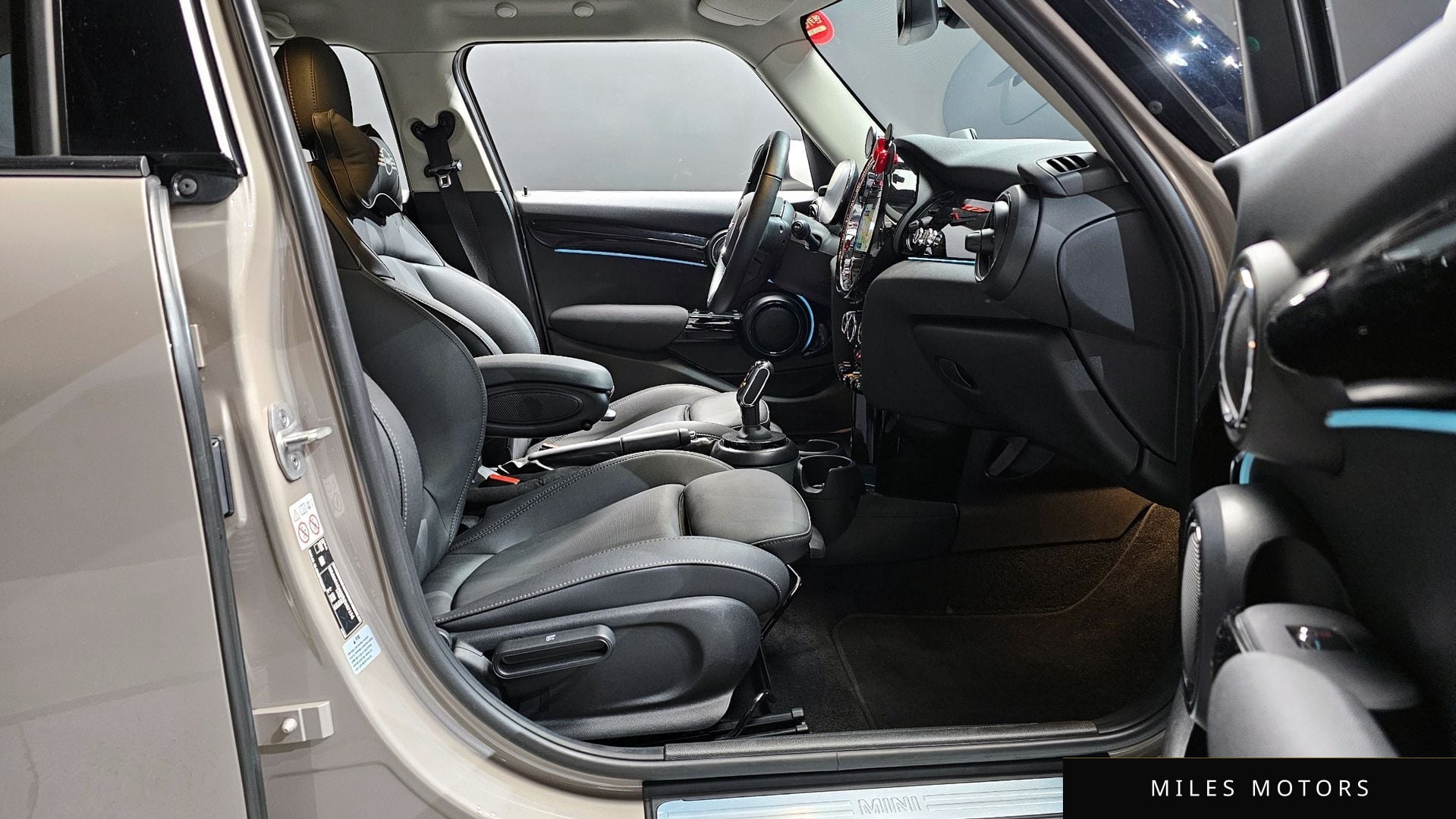 MINI 쿠퍼 2024 — миниатюра 16