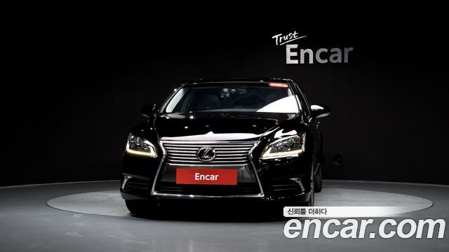 Лексус LS460 2014 — миниатюра 2