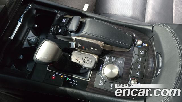 Лексус LS460 2014 — миниатюра 11