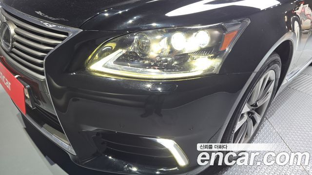 Лексус LS460 2014 — миниатюра 7
