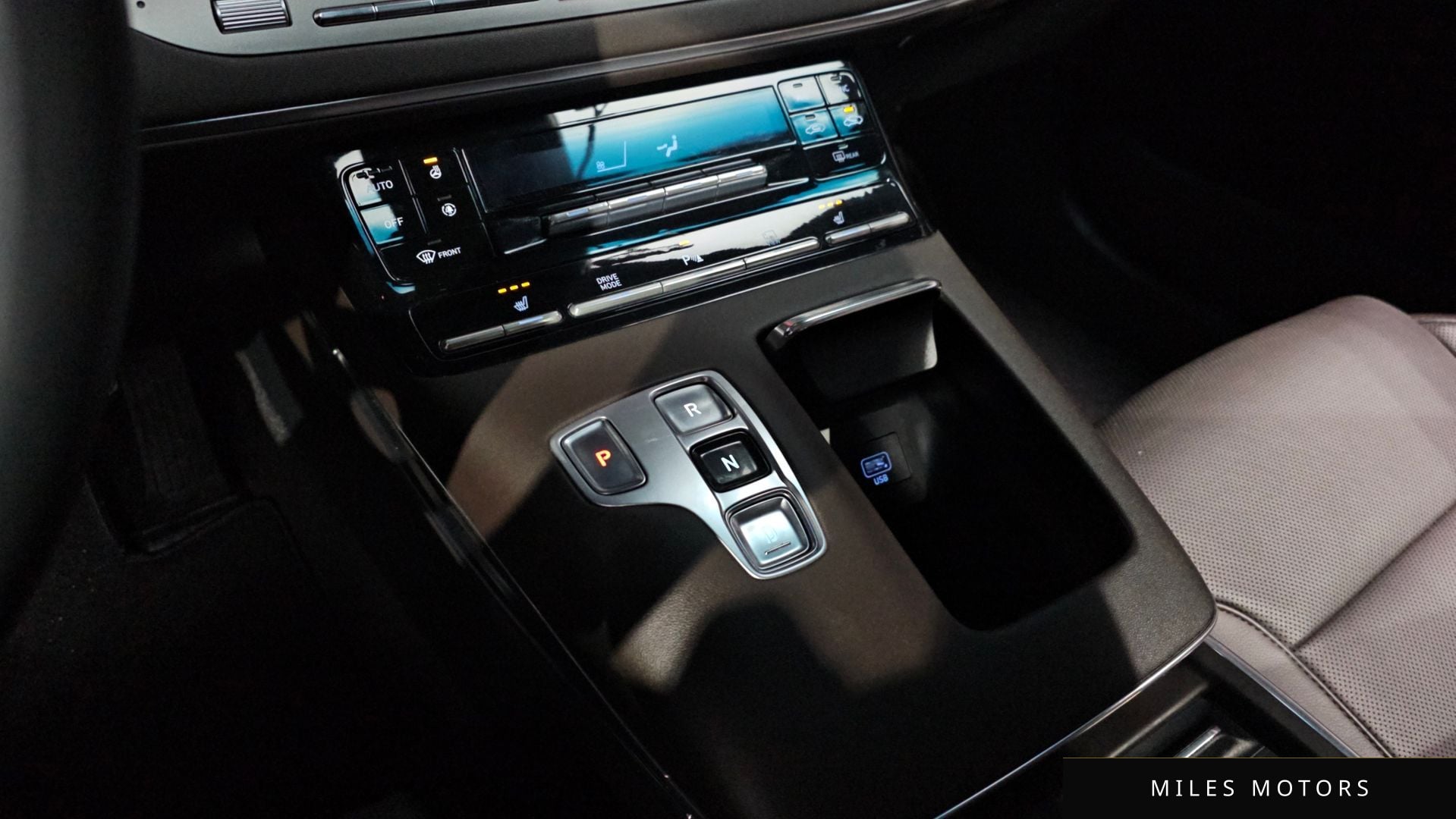 Hyundai Grandeur 2023 — миниатюра 9