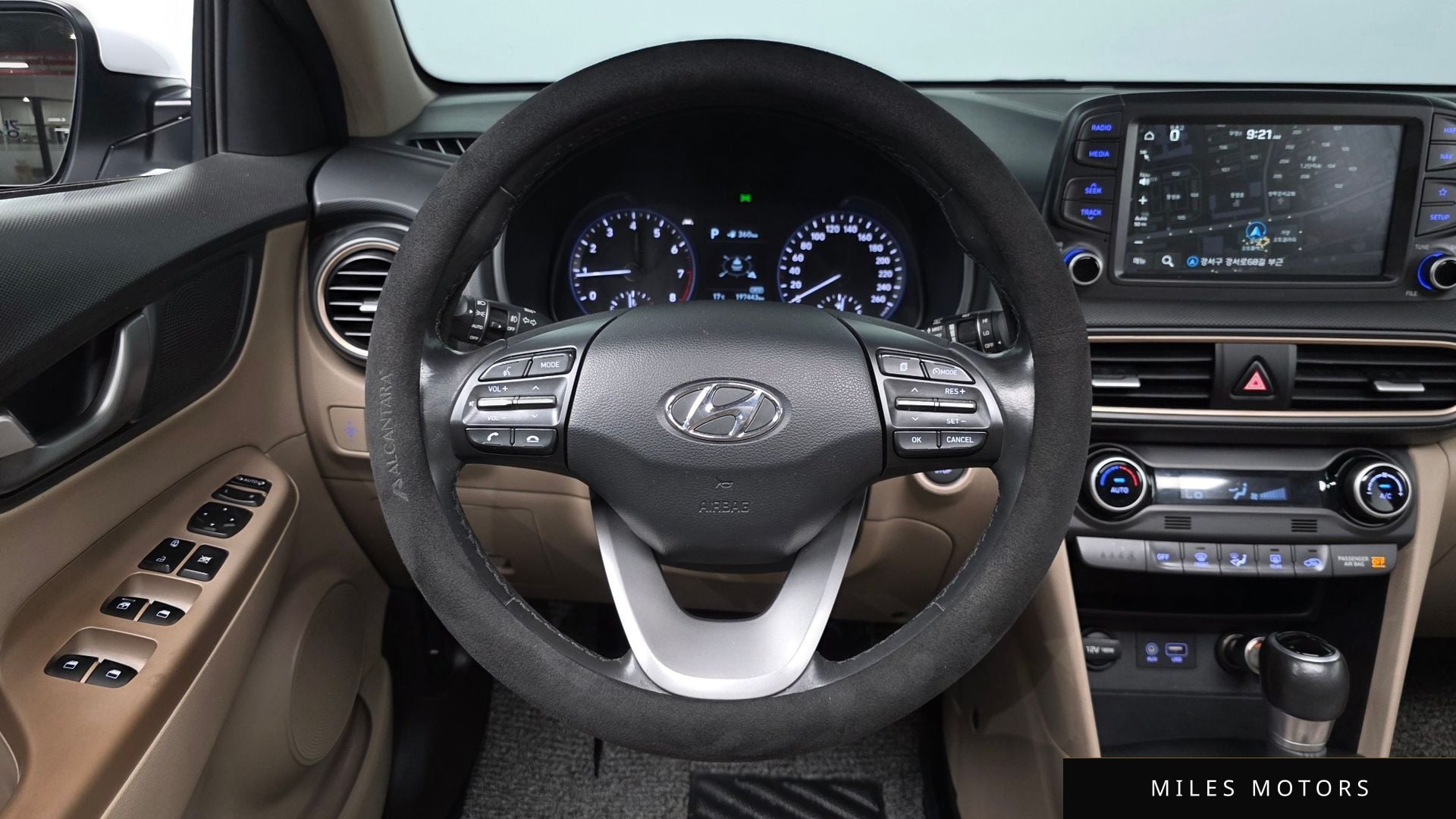Hyundai Kona 2018 — миниатюра 18