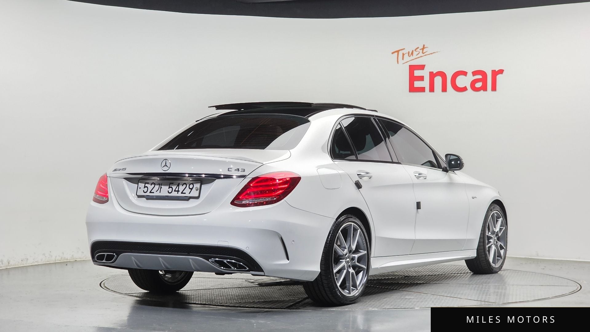 Mercedes-Benz C-Class W205 2017 — миниатюра 2
