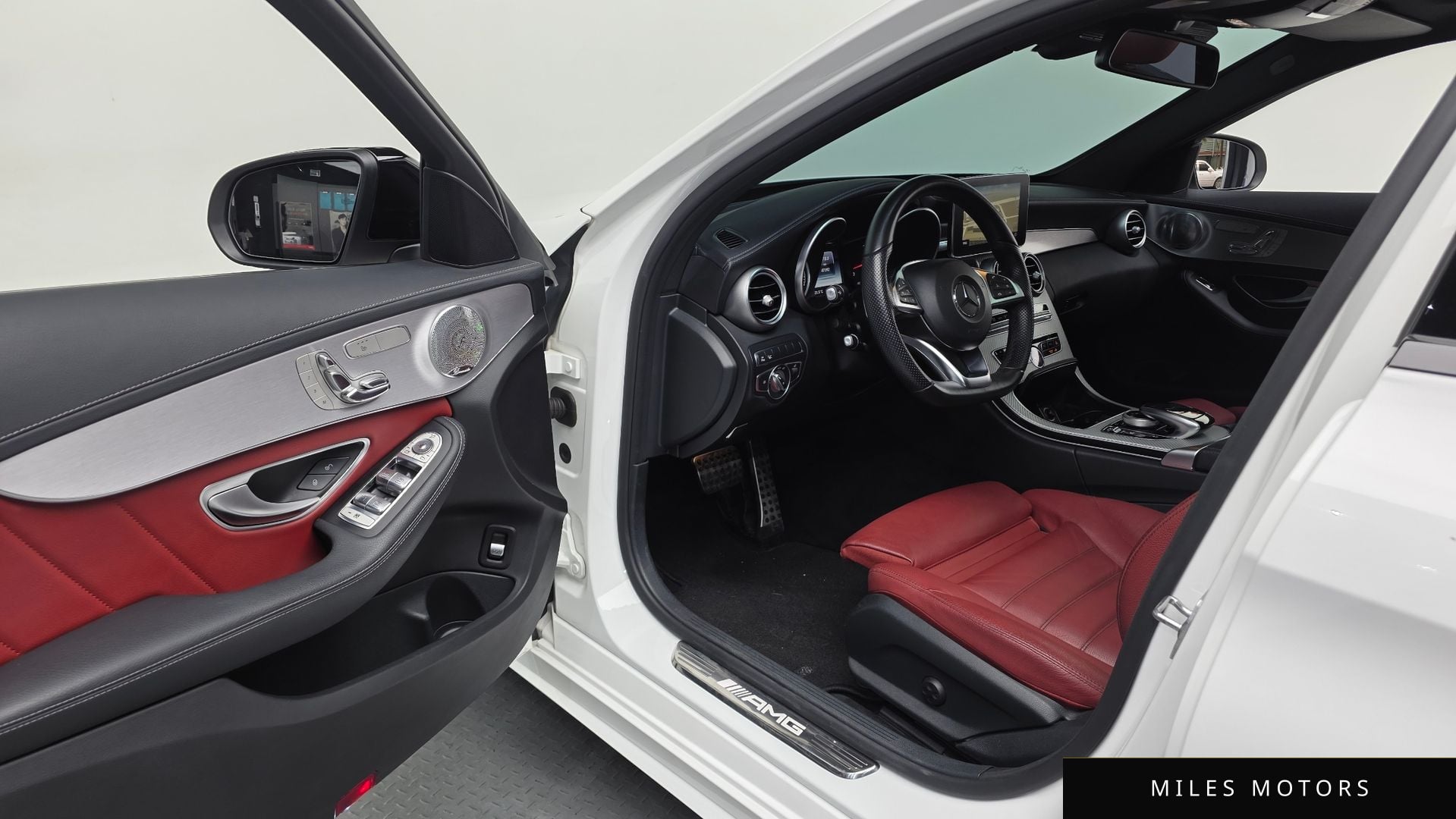 Mercedes-Benz C-Class W205 2017 — миниатюра 10