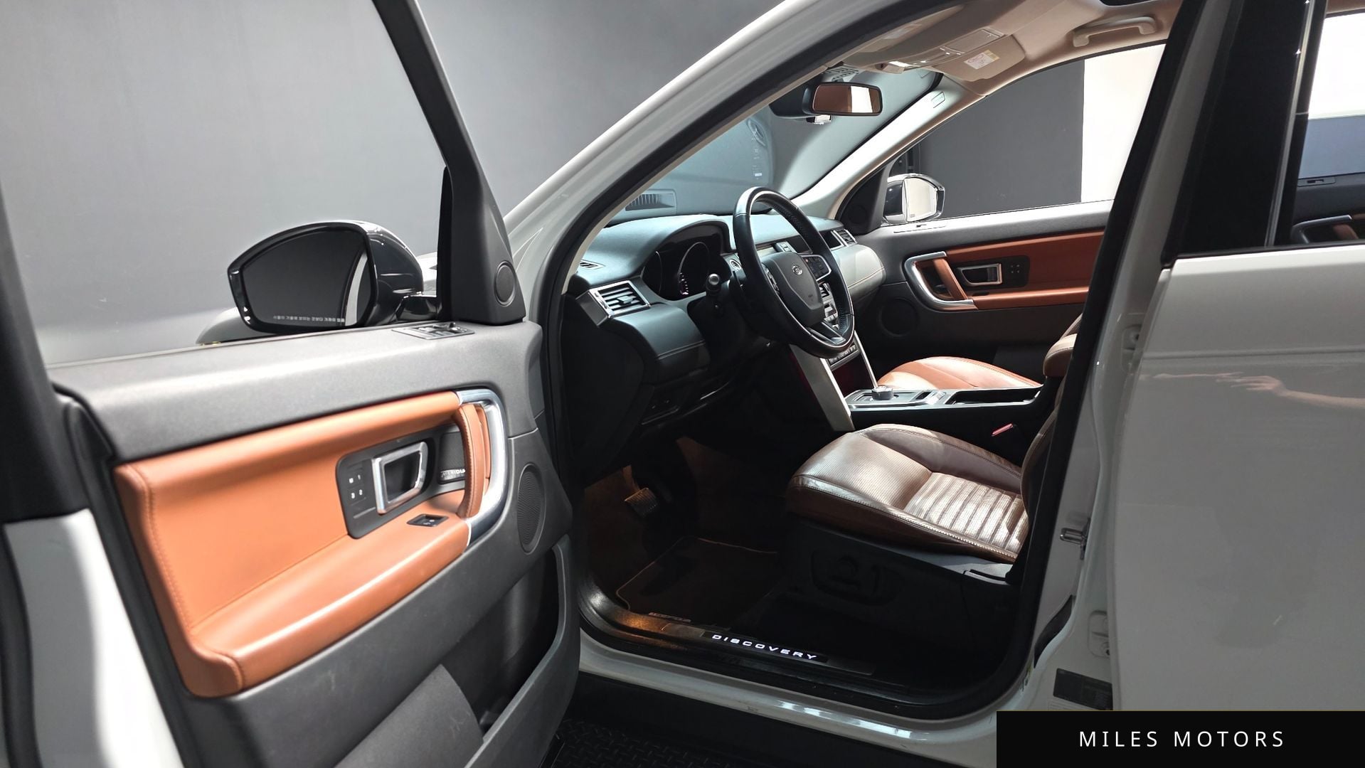 Land Rover Discovery Sport 2016 — миниатюра 10