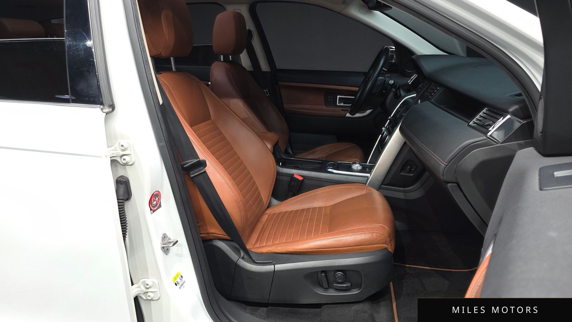 Land Rover Discovery Sport 2016 — миниатюра 11