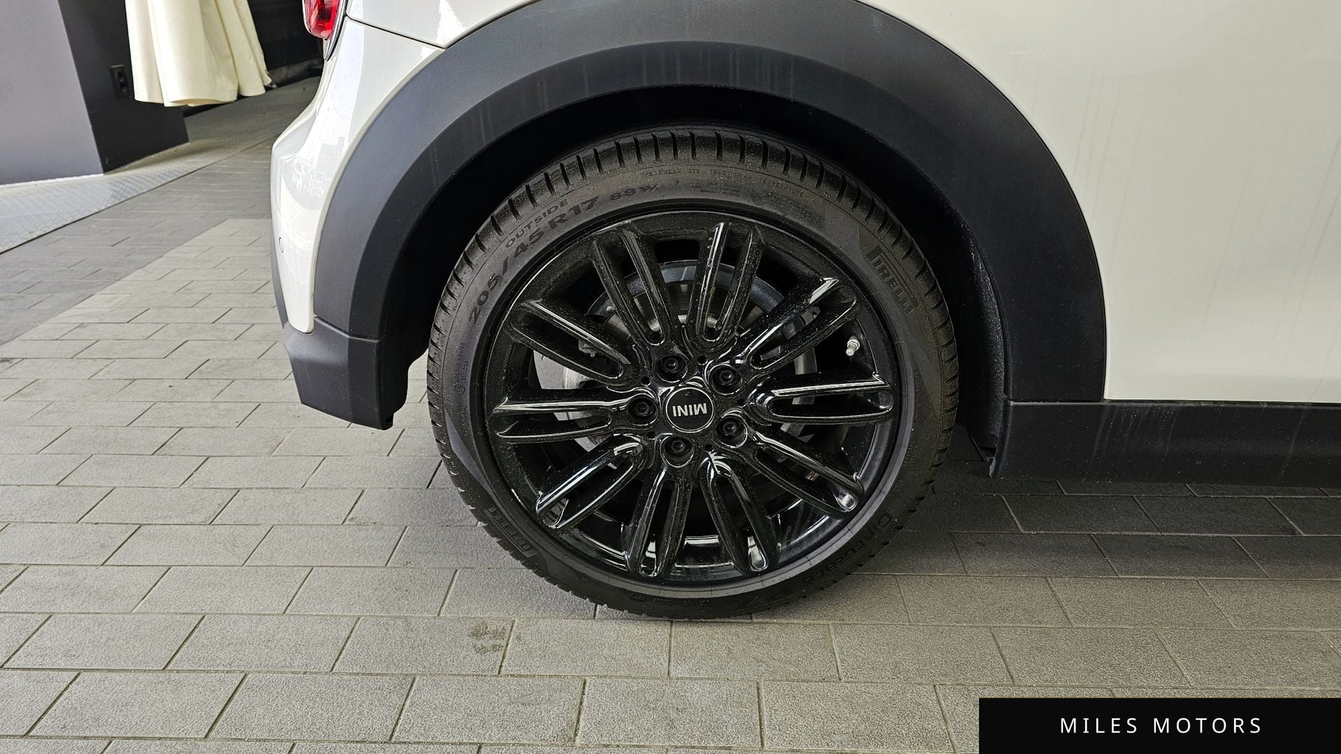 MINI 쿠퍼 컨버터블 2024 — миниатюра 5