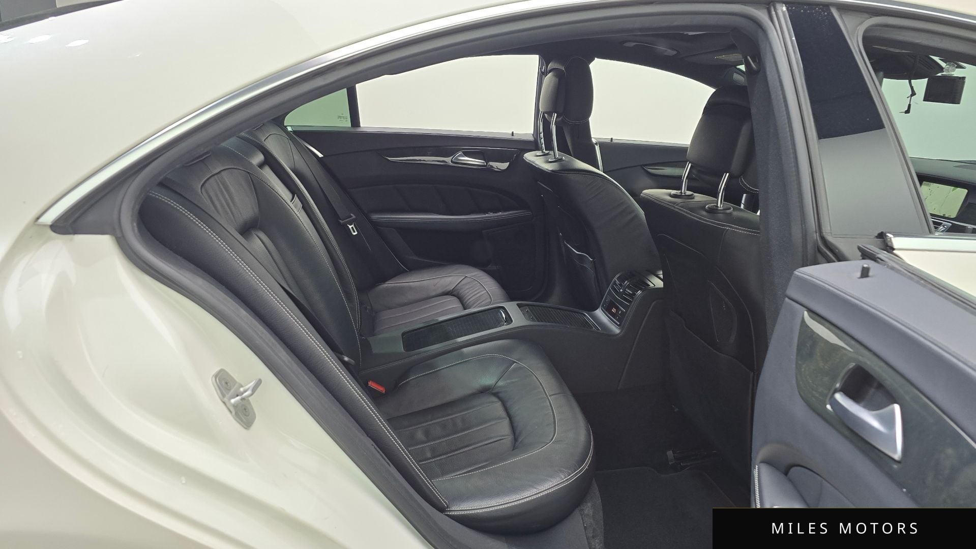 Mercedes-Benz CLS-Class W218 2014 — миниатюра 11