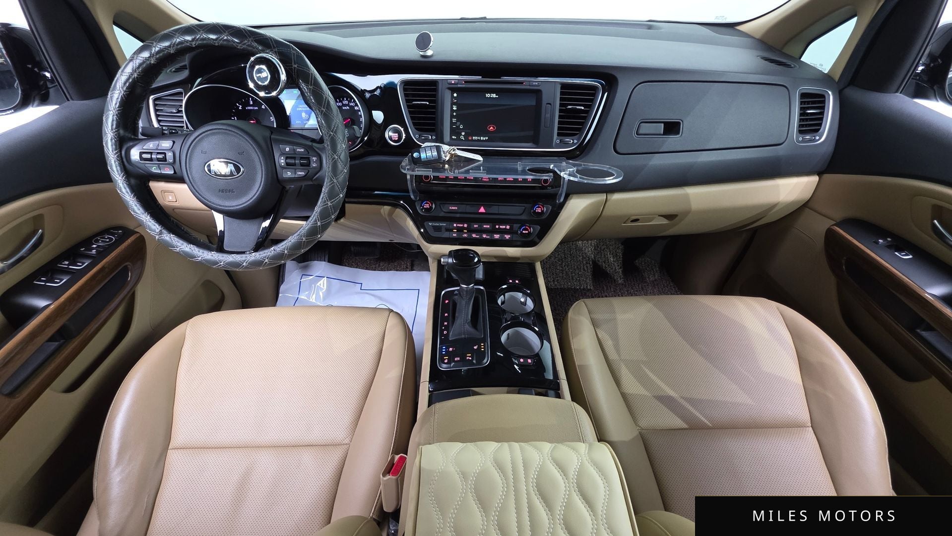 Kia Canival 2015 — миниатюра 10