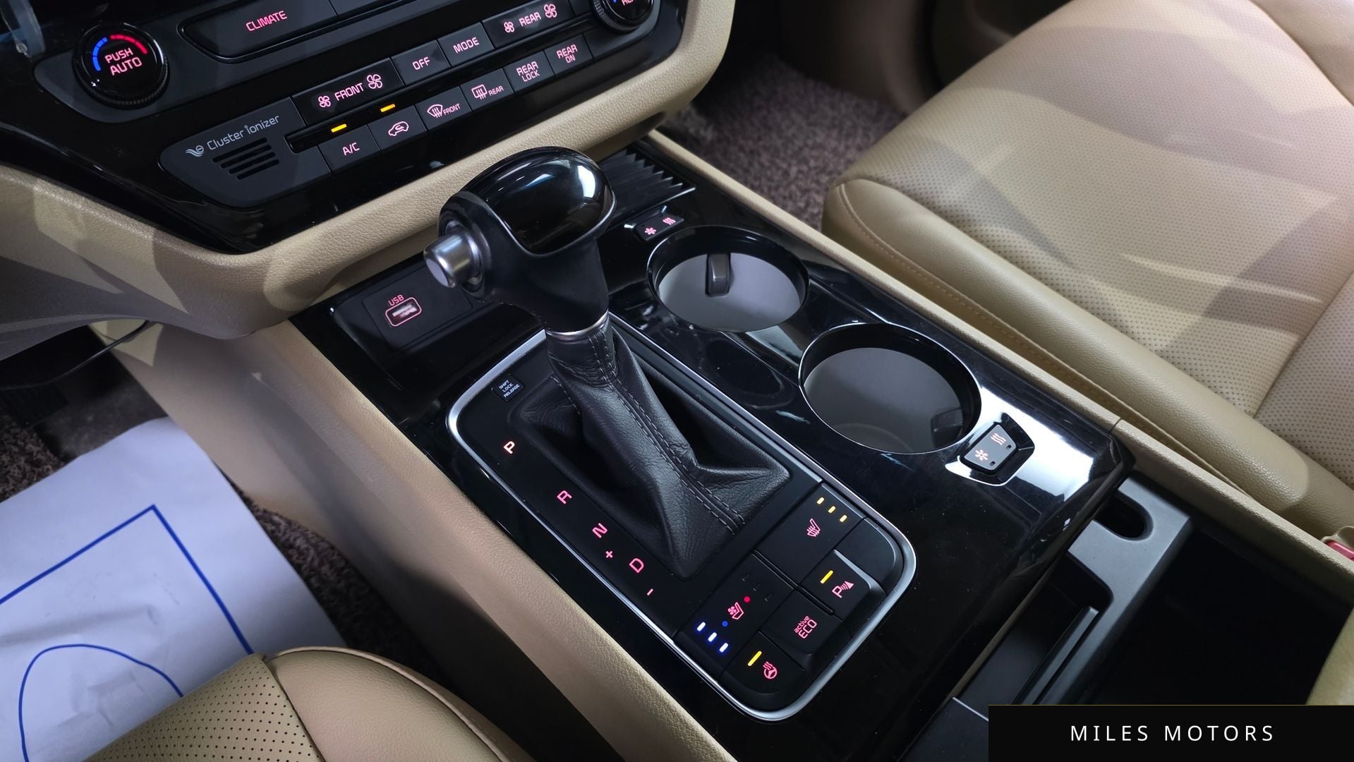 Kia Canival 2015 — миниатюра 12