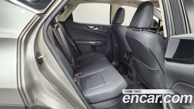 Лексус NX350h 2023 — миниатюра 21