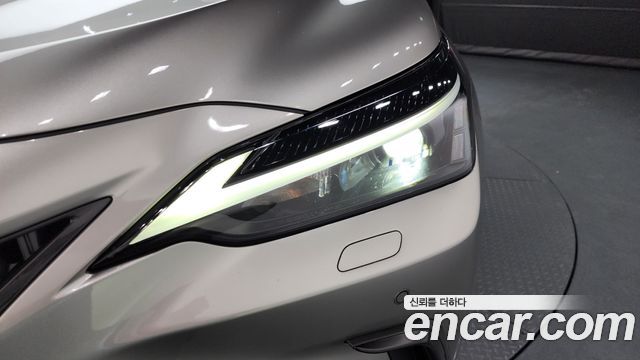 Лексус NX350h 2023 — миниатюра 8