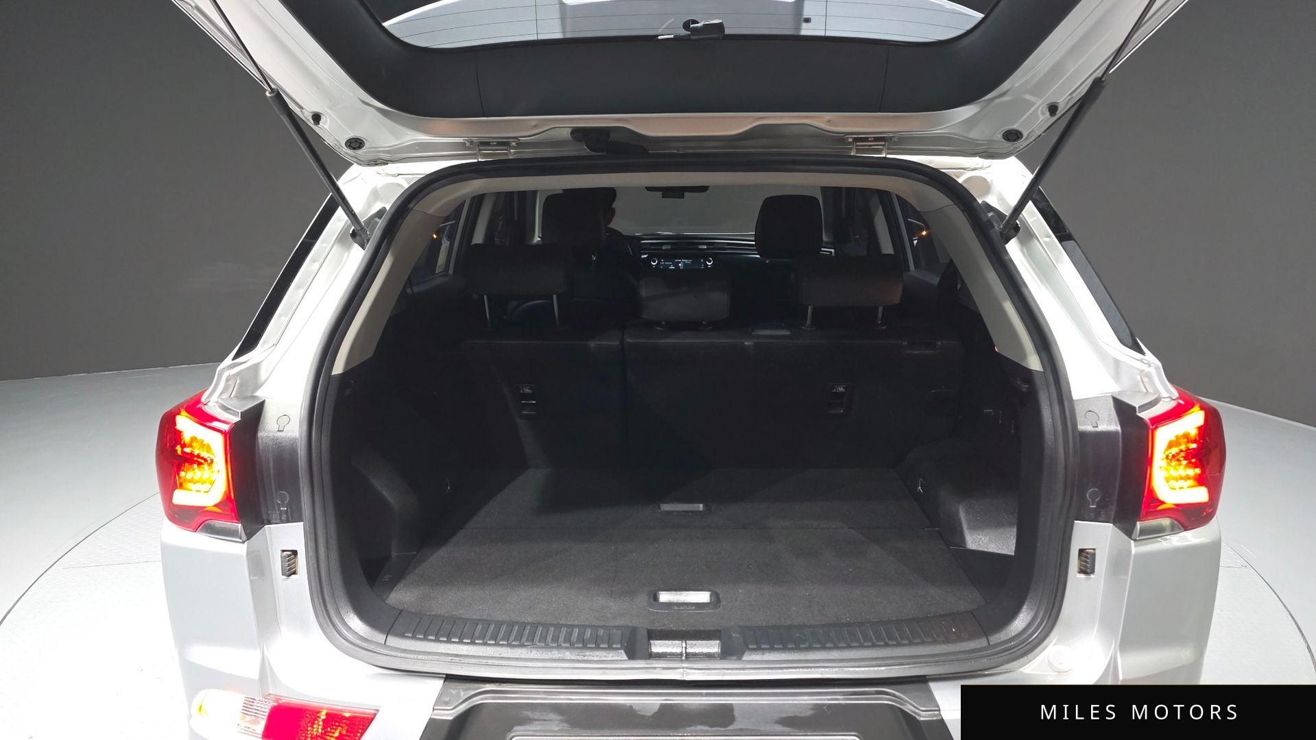 KG Mobility Beautiful Korando 2020 — миниатюра 26