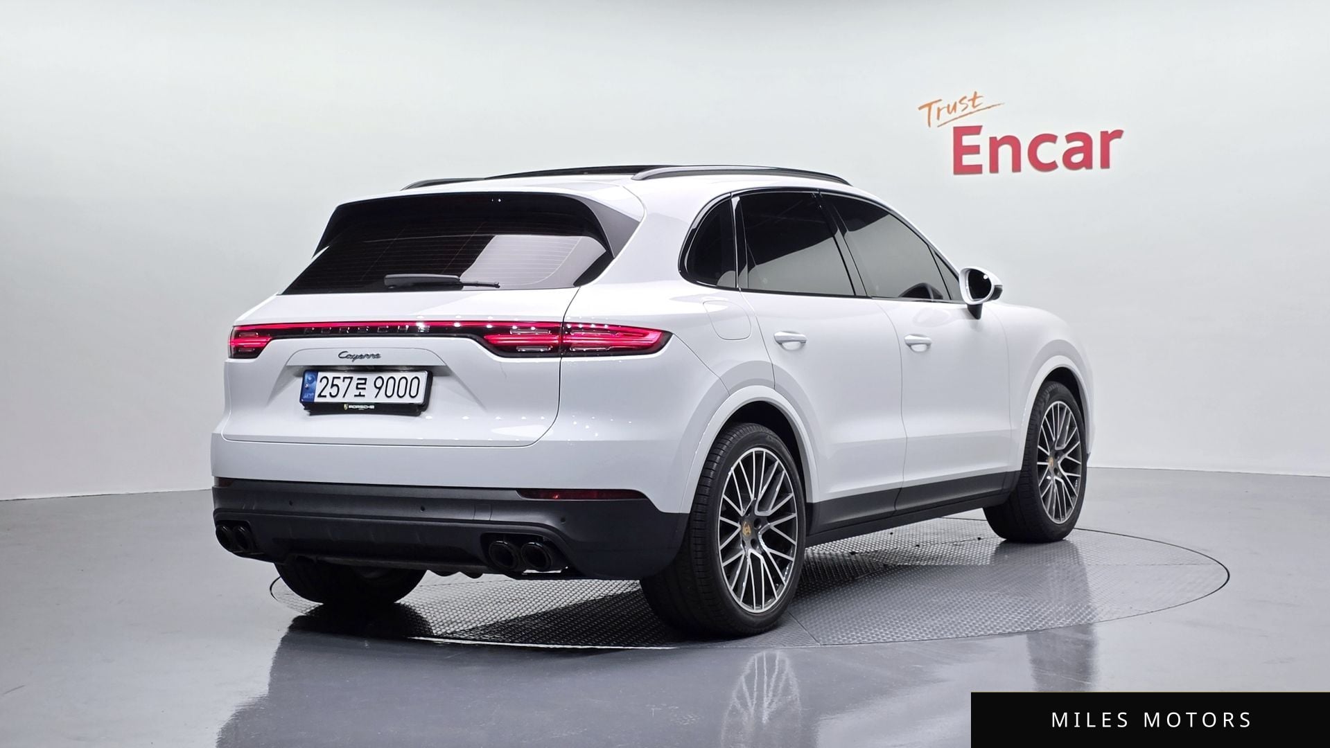 Porsche 카이엔 (PO536) 2020 — миниатюра 2
