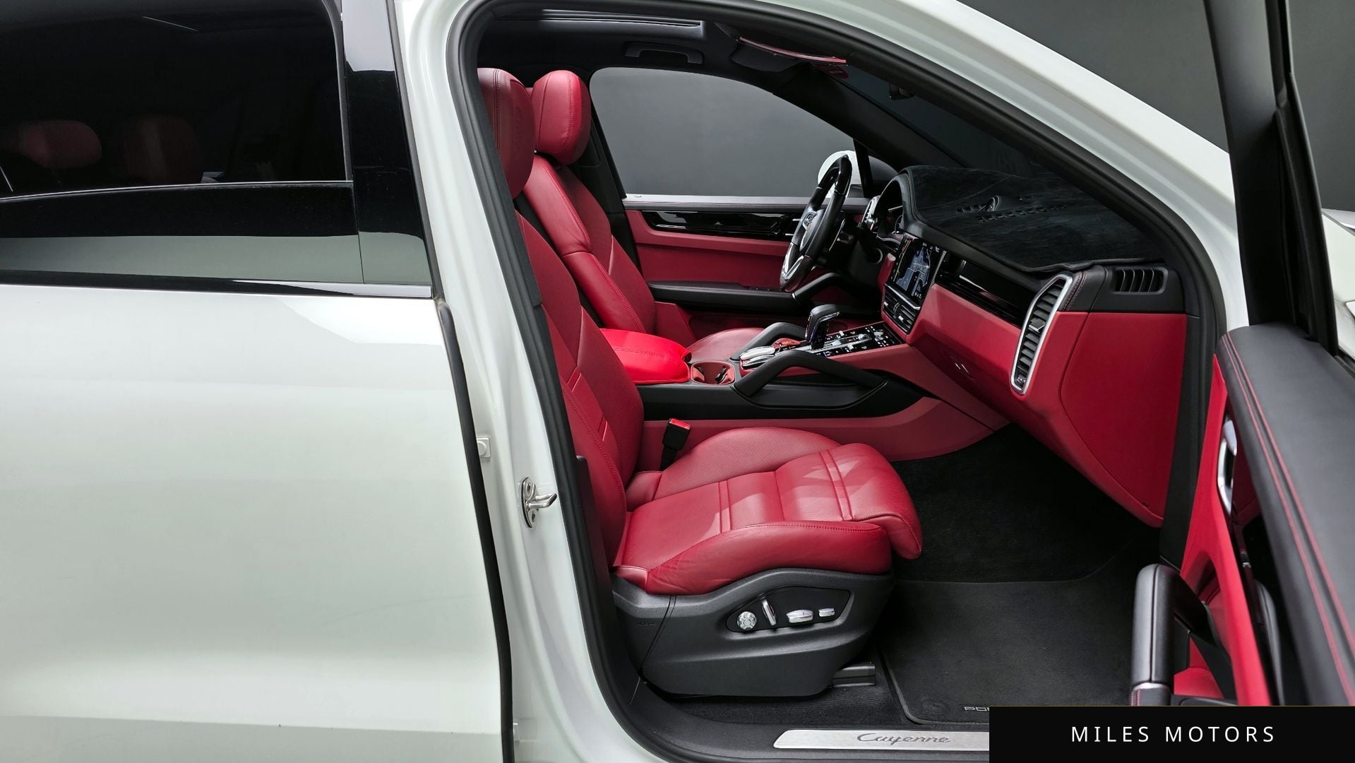 Porsche 카이엔 (PO536) 2020 — миниатюра 11