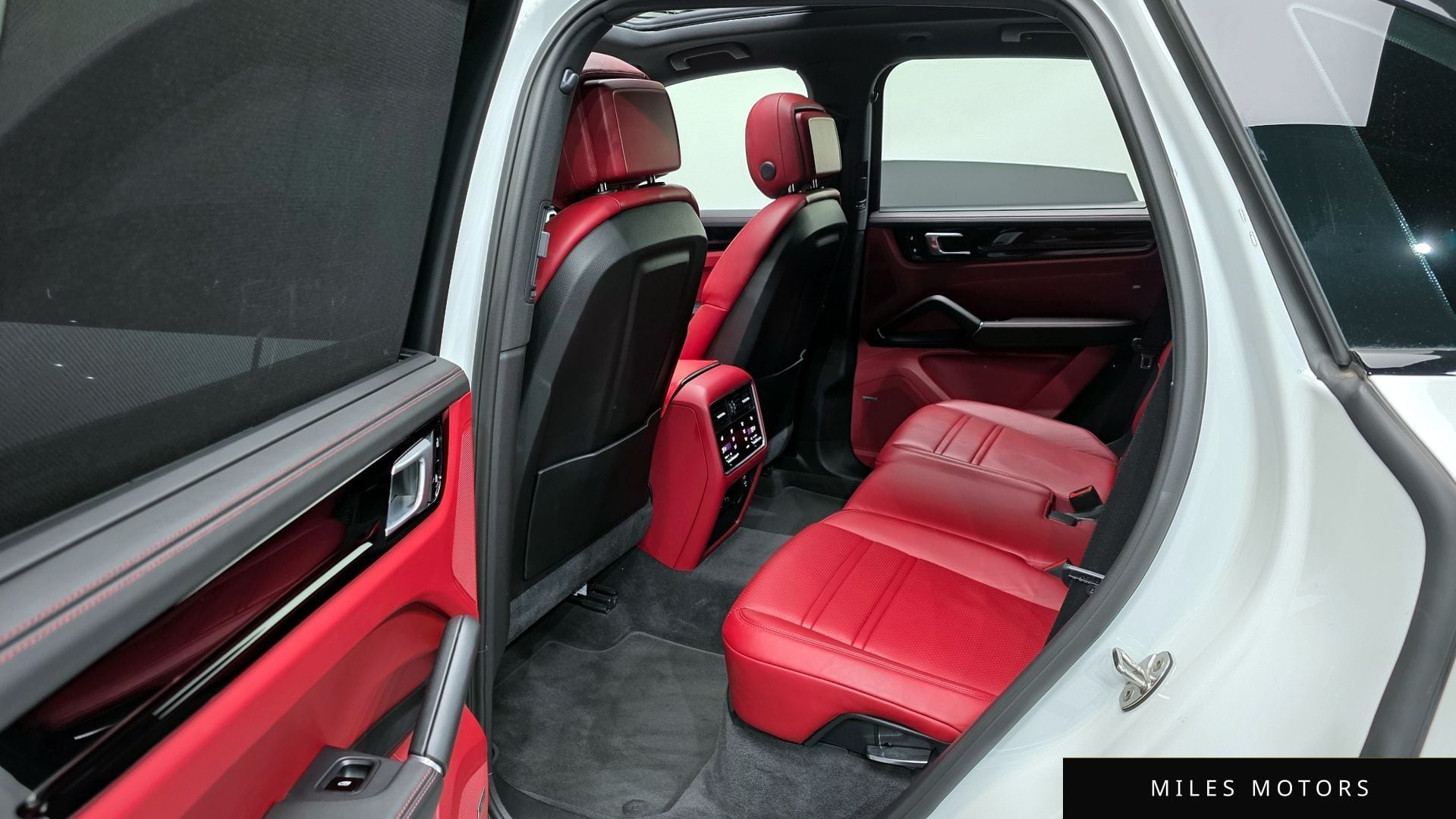 Porsche 카이엔 (PO536) 2020 — миниатюра 12