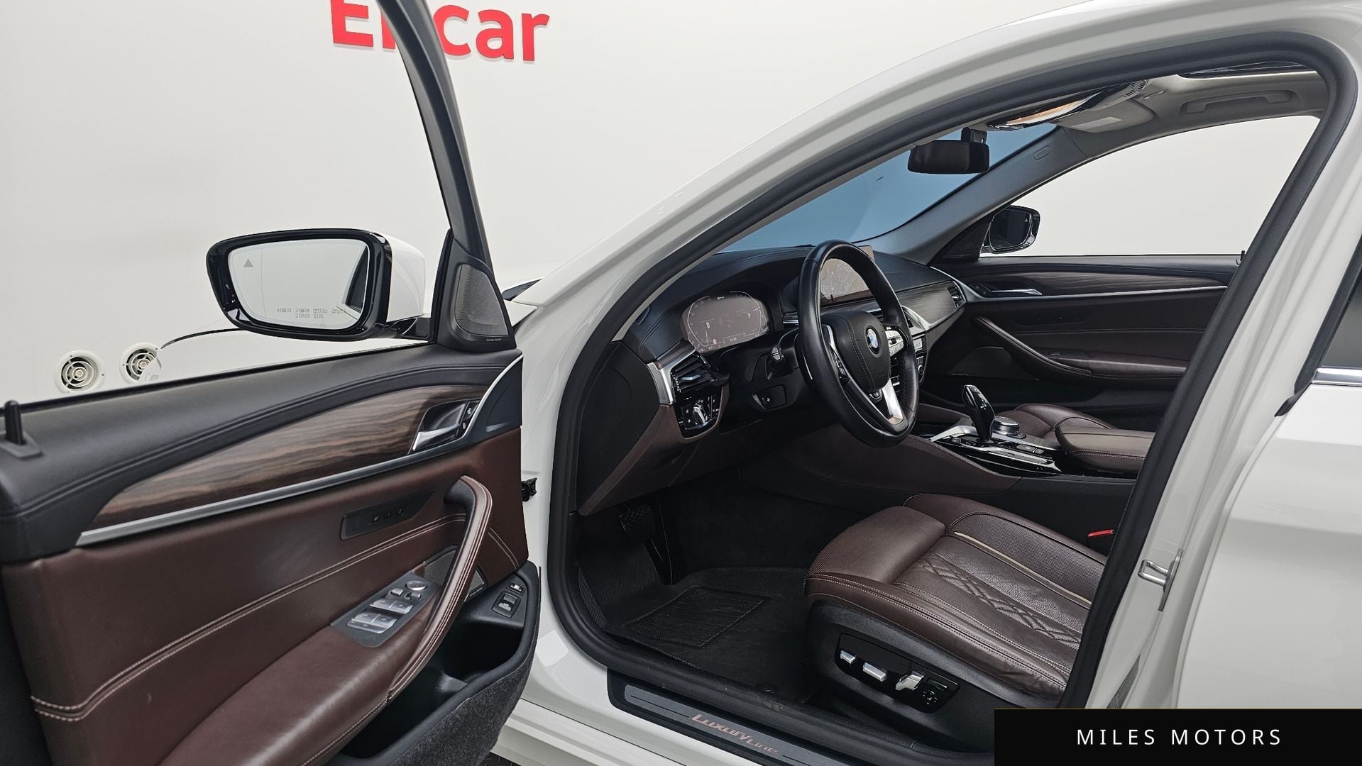 BMW 5 Series (G30) 2020 — миниатюра 12