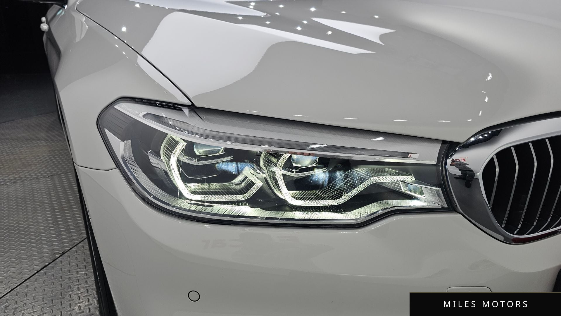 BMW 5 Series (G30) 2020 — миниатюра 7
