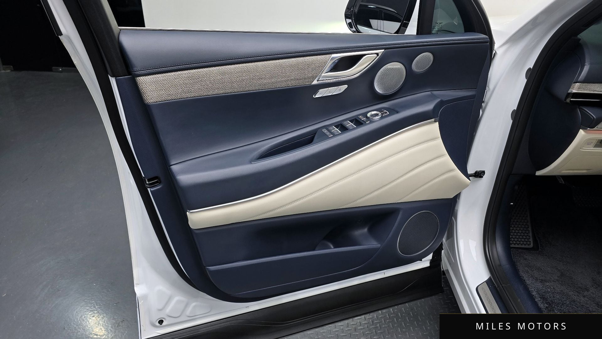 Genesis GV80 2024 — миниатюра 13