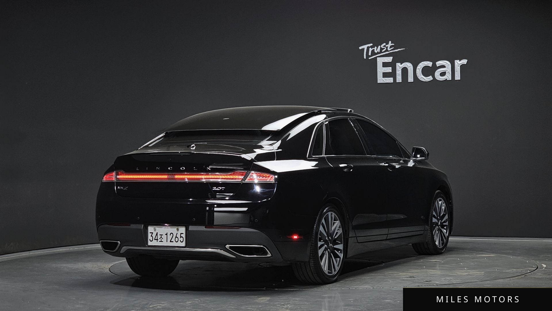 Lincoln MKZ 2018 — миниатюра 2