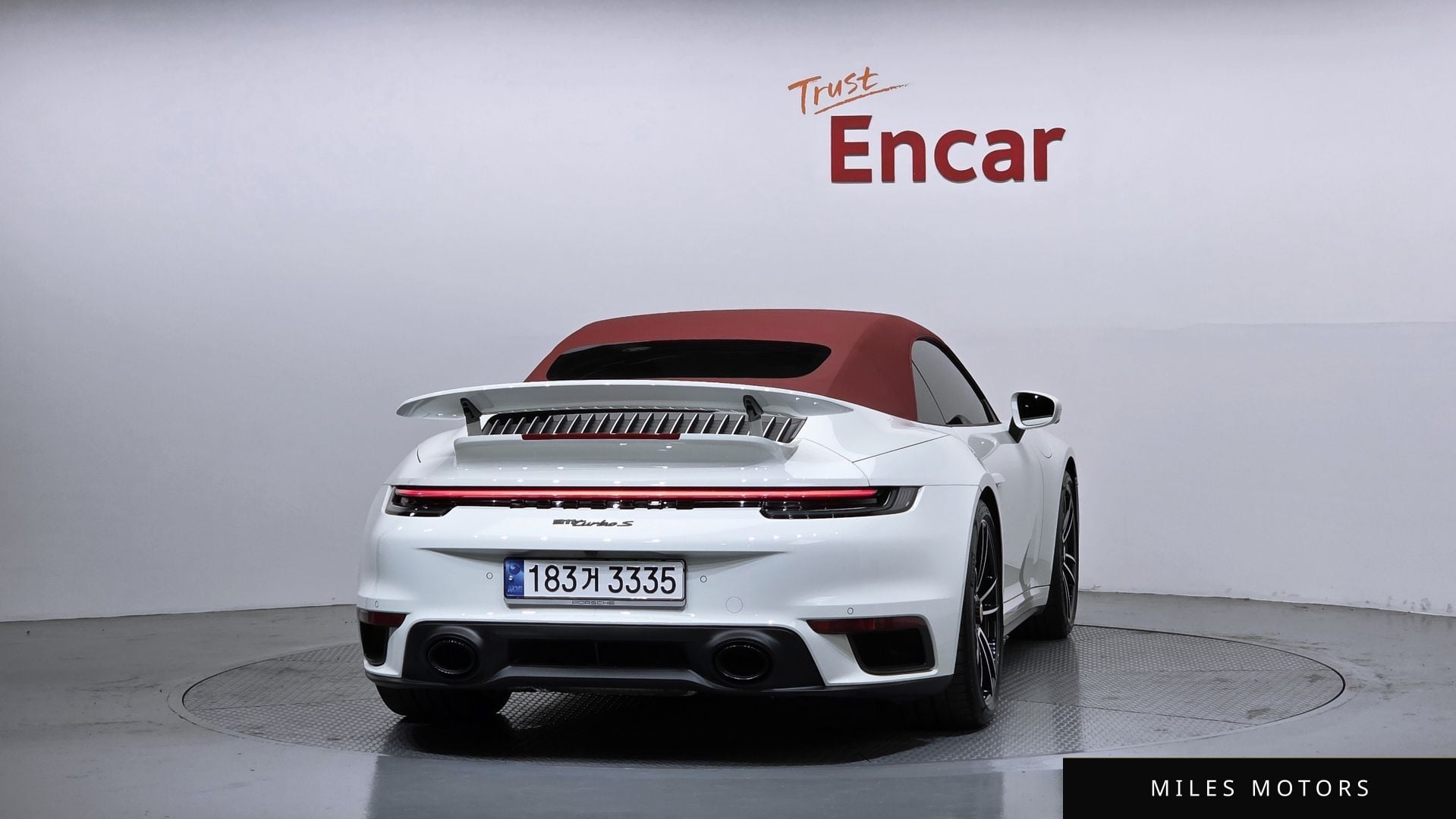 Porsche 911 (992) 2023 — миниатюра 4