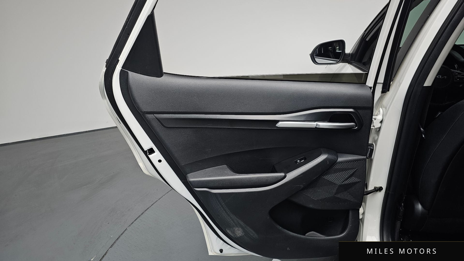 Kia Seltos 2023 — миниатюра 14